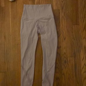 ivory Lululemon leggings
